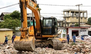 Casas são demolidas para obras do Prosamim na zona Sul de Manaus 