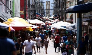 Veja horário de funcionamento do comércio em Manaus no feriado de sexta