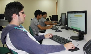 Estagiários autistas superam limitações para contribuir com trabalho da Defensoria