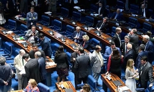 Senado finaliza voto dos destaques da PEC Paralela em primeiro turno
