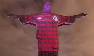 Cristo Redentor veste camisa do Flamengo antes da final da Taça Libertadores