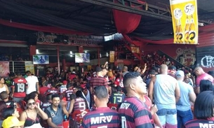 Torcida do Flamengo lota bares e ruas de Manaus para final da Libertadores 