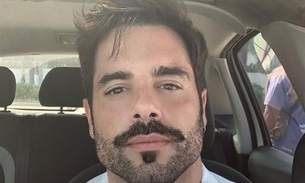 Abel de ‘A Dona do Pedaço’, Pedro Carvalho é casado com advogado saradão 