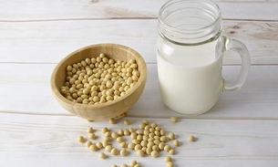 Dietas à base de soja podem fortalecer os ossos de mulheres