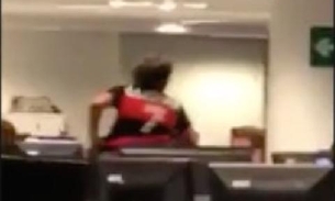 Repórter da Globo é demitido após filmar editor comemorando vitória do Flamengo