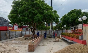 Praça recebe obras de revitalização em Manaus 