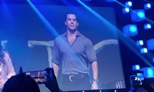Henry Cavill aparece de surpresa na CCXP19 e fãs brasileiros 'surtam'
