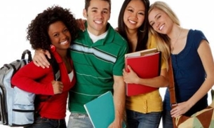 Universidade Nilton Lins do Shopping Cidade Leste oferece Bolsa Social