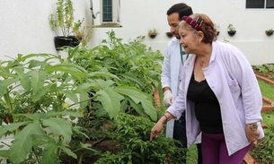 Em Manaus, idosos celebram novos jardins e horta na Fundação Doutor Thomas