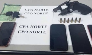 Com celulares, arma e carro roubado, trio é preso em Manaus
