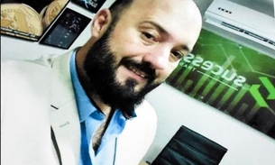 Polícia divulga foto de homem suspeito de esquema criminoso da pirâmide financeira em Manaus 