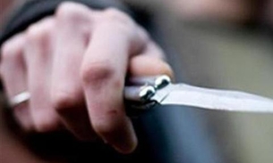 Por vingança, irmãos matam homem a facadas em bar de Manaus