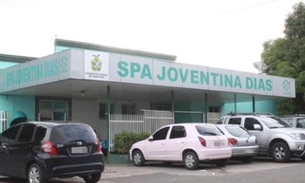 Em Manaus, homem morre após ser encurralado e baleado em beco