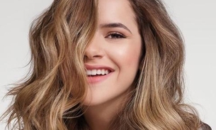 Maisa intriga internautas ao publicar foto da mãe: 'clone''