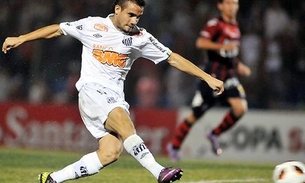 Amazonas FC anuncia contratação de Maikon Leite, ex-Santos e Palmeiras