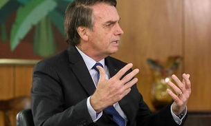 'Espécie em extinção' diz Bolsonaro sobre jornalistas