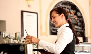 Senac abre inscrições para curso gratuito de garçom em Manaus 