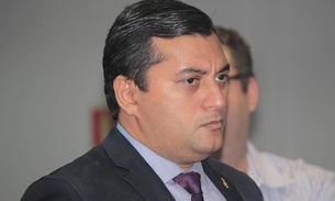 Wilson volta atrás e revoga aumento de 225% nos salários de servidores no Amazonas