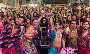 Bloco 'Eu te avisei, Leso!' reúne a alegria do carnaval aliada com humor político