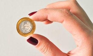 Guedes avalia autorizar recomposição do salário mínimo deste ano