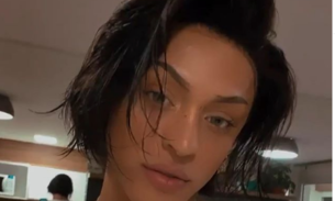 Seguidor pede e Pabllo Vittar canta hit de Anitta