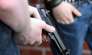 Dupla rende paciente e invade consultório odontológico em Manaus