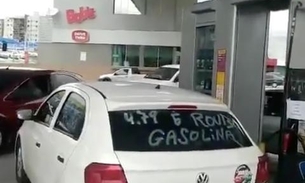 Motoristas de aplicativo protestam contra aumento de preço da gasolina em Manaus