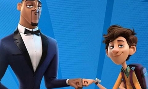 'Um Espião Animal' tem piadas infantis, mas parodia '007' de forma engenhosa e criativa