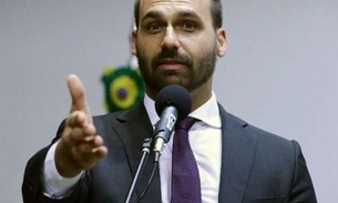 Eduardo Bolsonaro defende fabricantes estrangeiros no Brasil para aumentar acesso a armas