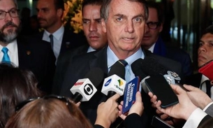 'É só não ir ilegalmente para os EUA', diz Bolsonaro sobre brasileiros deportados