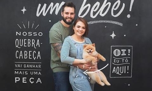 Karol Pinheiro, melhor amiga de Manu Gavassi, anuncia gravidez e internet reage