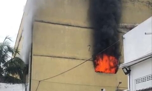 Incêndio atinge presídio com 500 detentos no Rio de Janeiro