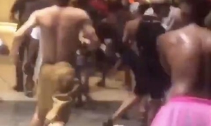 Vídeo: Assaltante invade bloco LGBT em Manaus e causa pânico: ‘corre caraio’