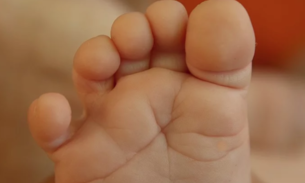 Pais são presos suspeitos de agredir e estuprar bebê de três meses no Amazonas 