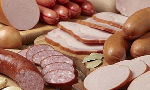 50 gramas de carne processada já aumentam em 20% risco de câncer