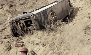 Ônibus com torcida do Barcelona de Guayaquil cai em penhasco e deixa mortos