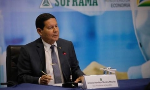 Mourão discute importância da reativação do Conselho da Amazônia em visita ao CBA