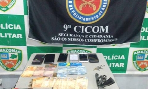 Com arma e mais de R$ 1 mil, grupo é preso suspeito de fazer arrastão em Manaus