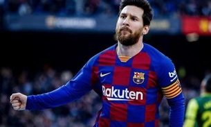 Messi brilha e marca quatro em goleada do Barcelona no Espanhol