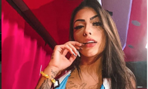 Só de calcinha e sutiã, MC Mirella provoca os fãs com marquinha de bronze saliente