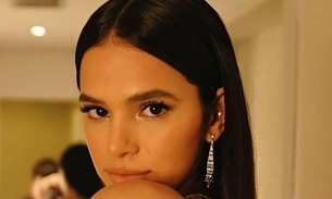 Bruna Marquezine ironiza críticas sobre magreza: 'Postar foto segurando meu exame de sangue'
