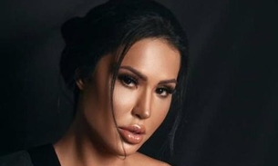 A la Anitta, Gracyanne curte baile com bumbum de fora e 'coleira' com nome de Belo