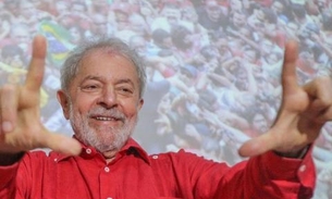 Lula anuncia viagem à Europa para receber homenagem por luta contra fome e miséria