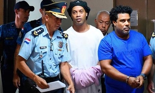 Advogados de Ronaldinho apontam que brasileiro é tratado com discriminação