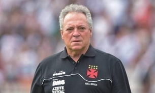 Após derrota no clássico, Abel Braga deixa o comando do Vasco