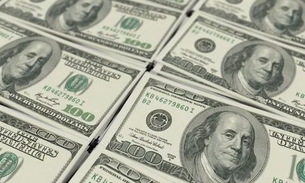 Dólar fecha acima de R$ 5 pela primeira vez na história
