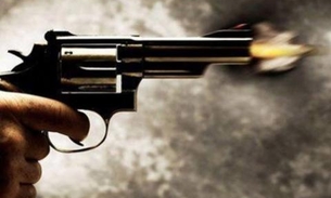 Em Manaus, mulher é baleada após roubar carro e trocar tiros com PMs durante fuga