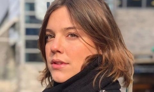 De máscara, Alice Wegmann participa de panelaço contra Bolsonaro