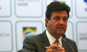 Sistema de saúde pode entrar em colapso em abril, diz ministro