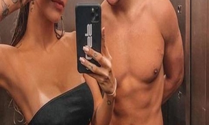 Com pouca roupa, Gabi Brandt e Saulo postam foto juntos: 'eu amo ela e ela me ama'